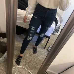 Old navy cropped boyfriend jeans